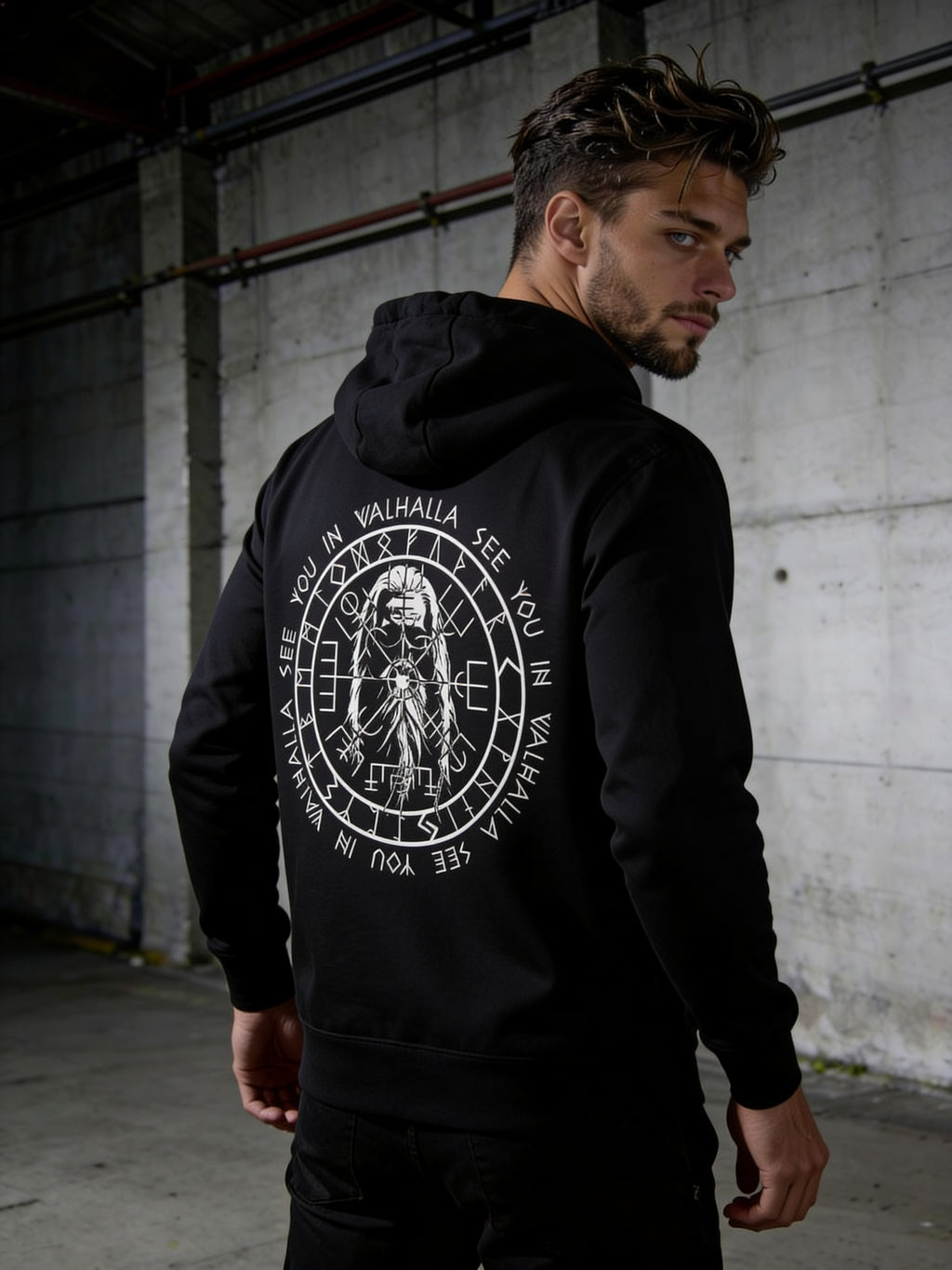 Oversize Hoodie Valhalla Black - State Your Mind